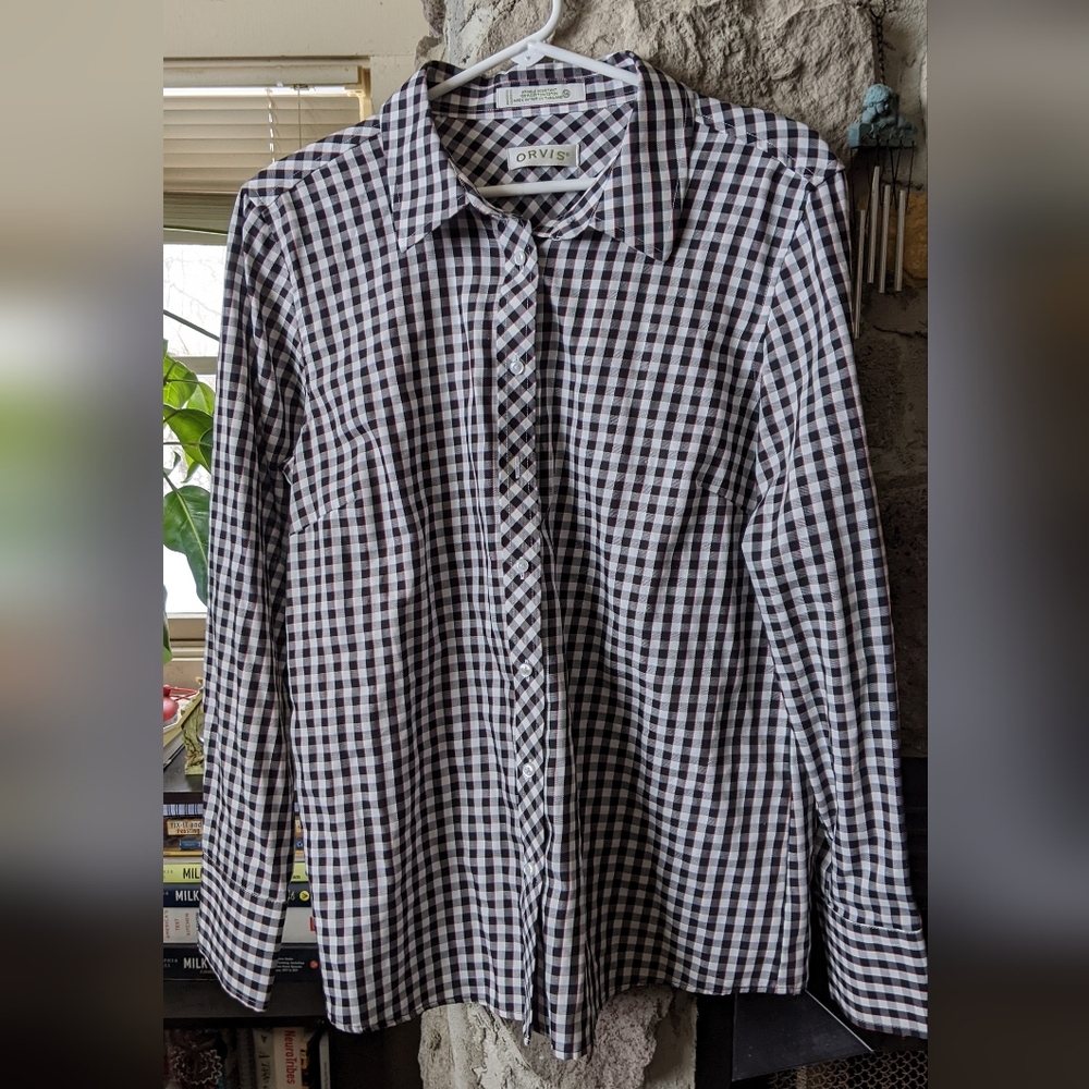 Orvis Black and White With Red Checkered Wrinkle Resistant Shirt